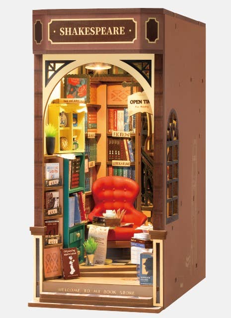 Bookstore Book Nook